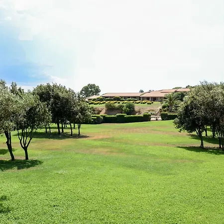Aparthotel Porto Mannu 3*