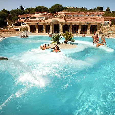 Porto Mannu 3*
