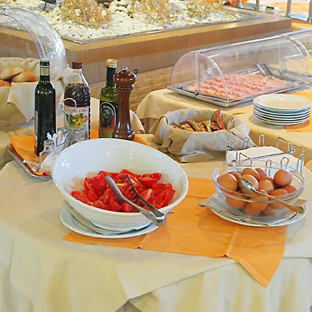 Porto Mannu Hotel apartamentowy